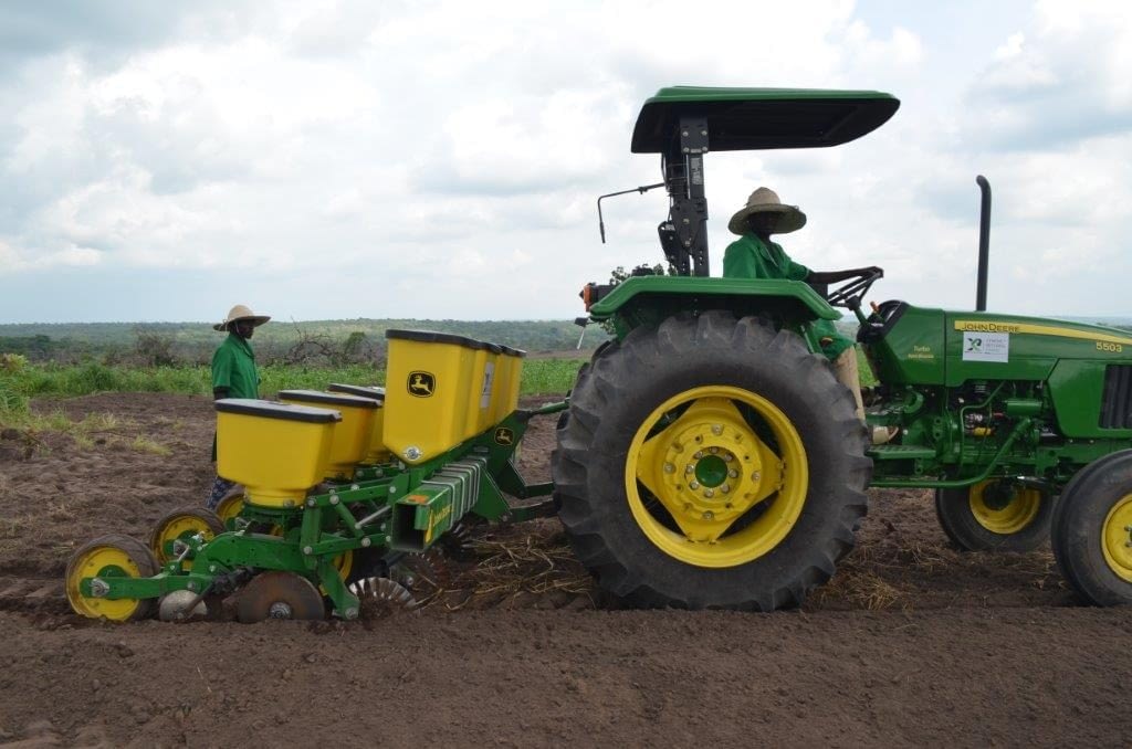 John-Deere-Maize-Planters-Xtreme-Returns-Farms-1024x678